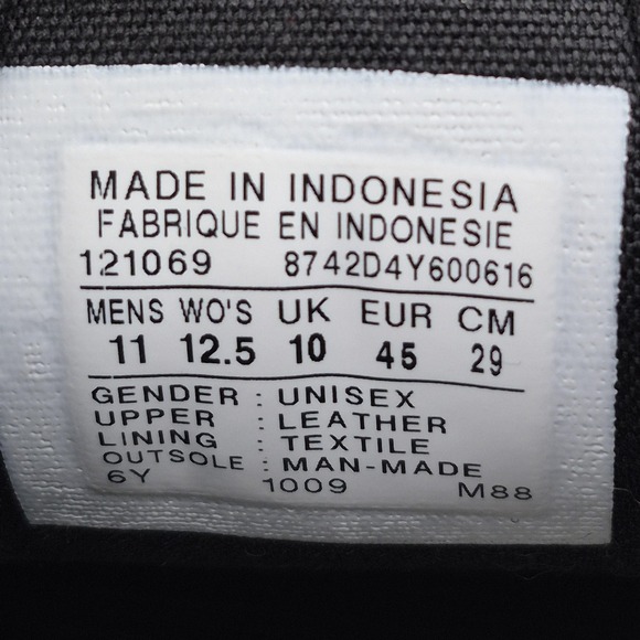 Converse All Star Shoes Mens Size 11 Black Leather Mid Top Casual Sneakers - Picture 12 of 13